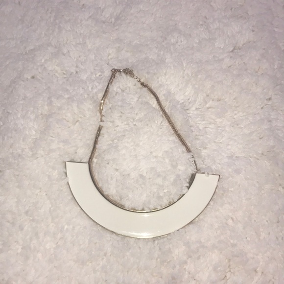 Aldo Jewelry - WHITE ALDO NECKLACE